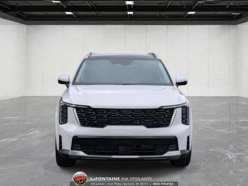 Certified 2025 Kia Sorento SX FWD image 8