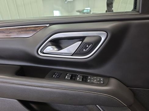 Used 2021 Chevrolet Tahoe Premier AWD/4WD image 20