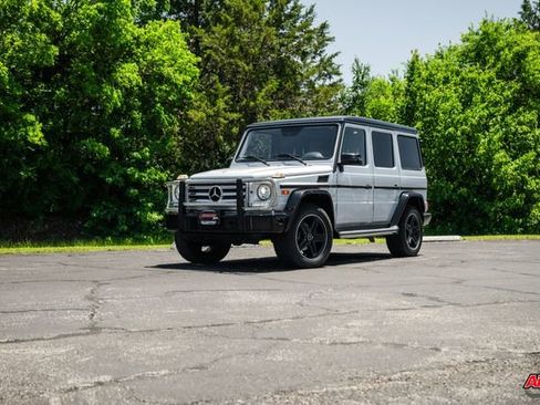 Used 2017 Mercedes-Benz G 550 image 17