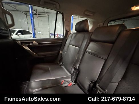 Used 2016 Lexus GX 460 image 43