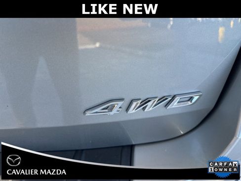 Used 2025 Ford Explorer Active image 11