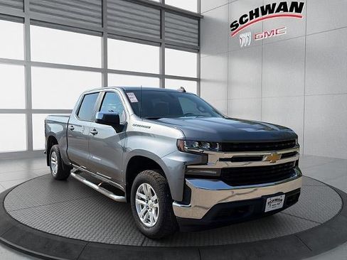 Used 2020 Chevrolet Silverado 1500 LT w/ All-Star Edition AWD/4WD image 2