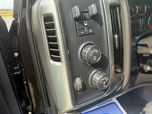 Used 2018 Chevrolet Silverado 1500 LTZ w/ Sport Package AWD/4WD image 14