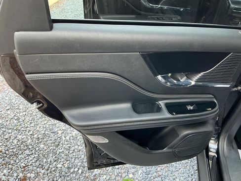 Used 2020 Lincoln Corsair AWD w/ Equipment Group 101A image 16