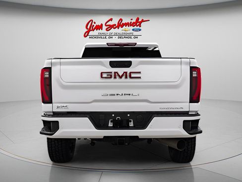 Used 2024 GMC Sierra 2500 Denali w/ Denali Reserve Package AWD/4WD image 5