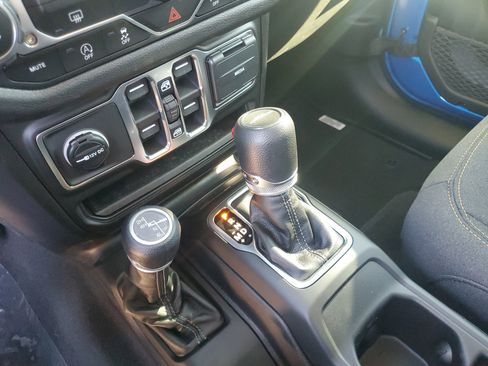 New 2026 Jeep Gladiator Sport image 24