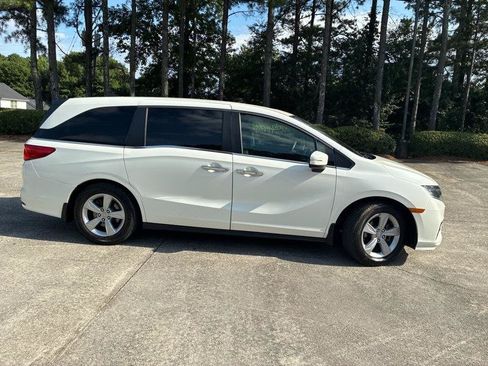 Used 2019 Honda Odyssey EX-L image 2