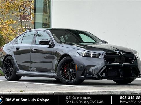 New 2026 BMW M5 w/ Executive Package image 1