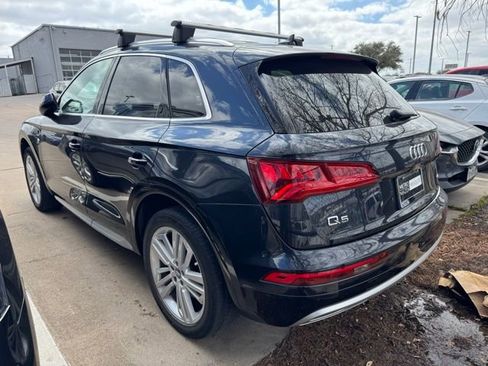 Used 2019 Audi Q5 2.0T Premium Plus w/ Premium Plus Package image 2