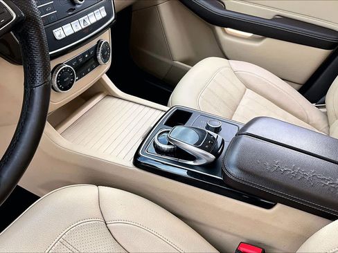 Used 2018 Mercedes-Benz GLE 350 image 14