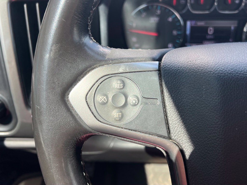Used 2018 Chevrolet Silverado 1500 LT w/ LT Eassist Package RWD image 17