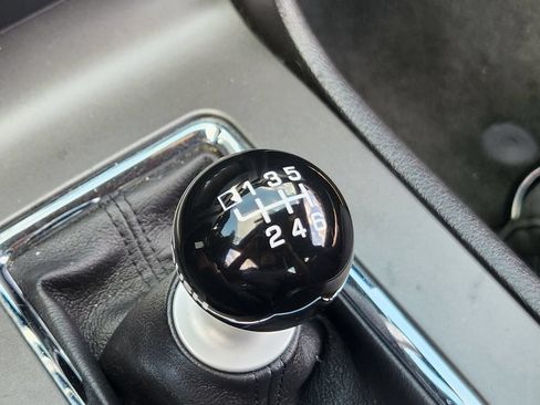 Used 2014 Ford Mustang Premium RWD image 22