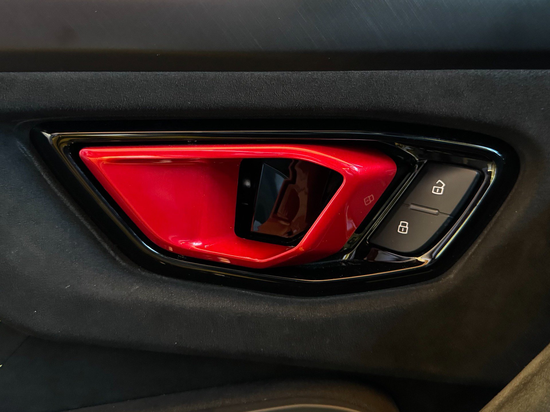 Used 2023 Lamborghini Urus Performante AWD/4WD image 77