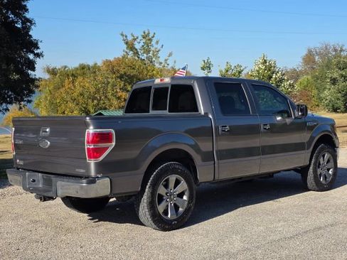 Used 2011 Ford F150 XLT w/ XLT Chrome Pkg image 4