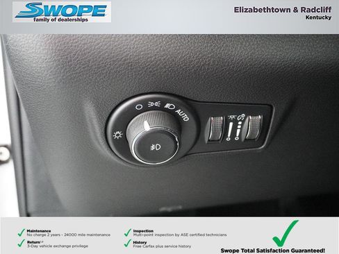 New 2026 Jeep Compass Trailhawk w/ Sun, Sound & Navigation Group image 15