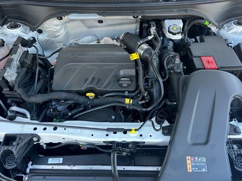 Used 2025 Buick Envista Preferred w/ Convenience I Package image 24