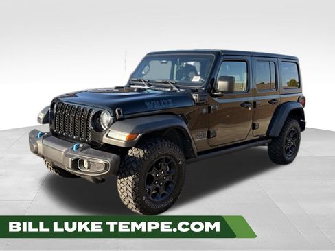 Used 2023 Jeep Wrangler Unlimited w/ Cold Weather Group AWD/4WD image 1