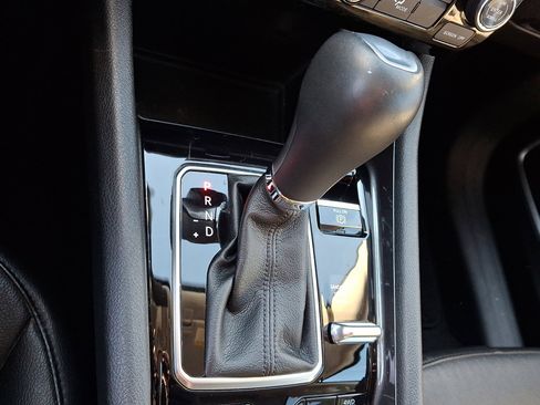 Used 2022 Jeep Compass Latitude image 28