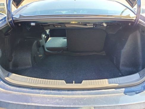 Used 2022 Chevrolet Malibu LT image 38