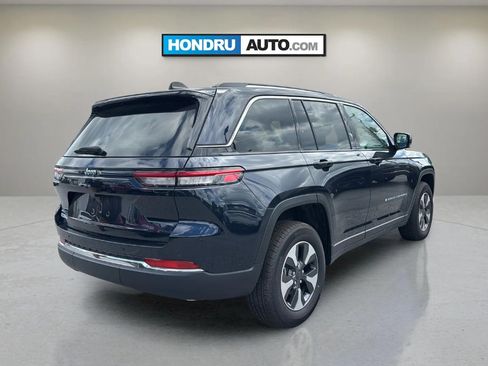 Used 2024 Jeep Grand Cherokee Limited 4xe w/ Trailer Tow Package AWD/4WD image 4