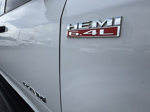 Used 2019 RAM 2500 Tradesman w/ Safety Group AWD/4WD image 25