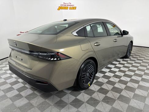 New 2026 Nissan Sentra SV w/ SV Convenience Package image 7