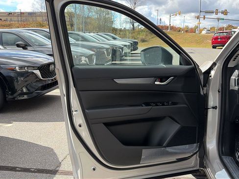 New 2025 MAZDA CX-5 AWD 2.5 S image 9