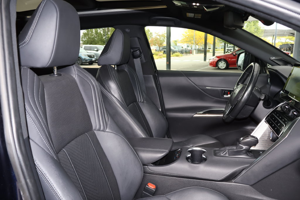 Certified 2022 Toyota Venza Limited w/ Advanced Technology Package AWD/4WD image 41