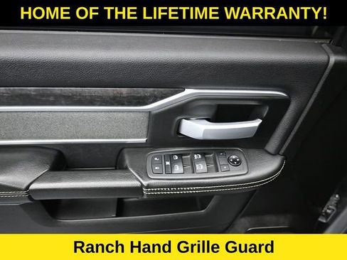 Used 2022 RAM 2500 Big Horn w/ Night Edition image 15