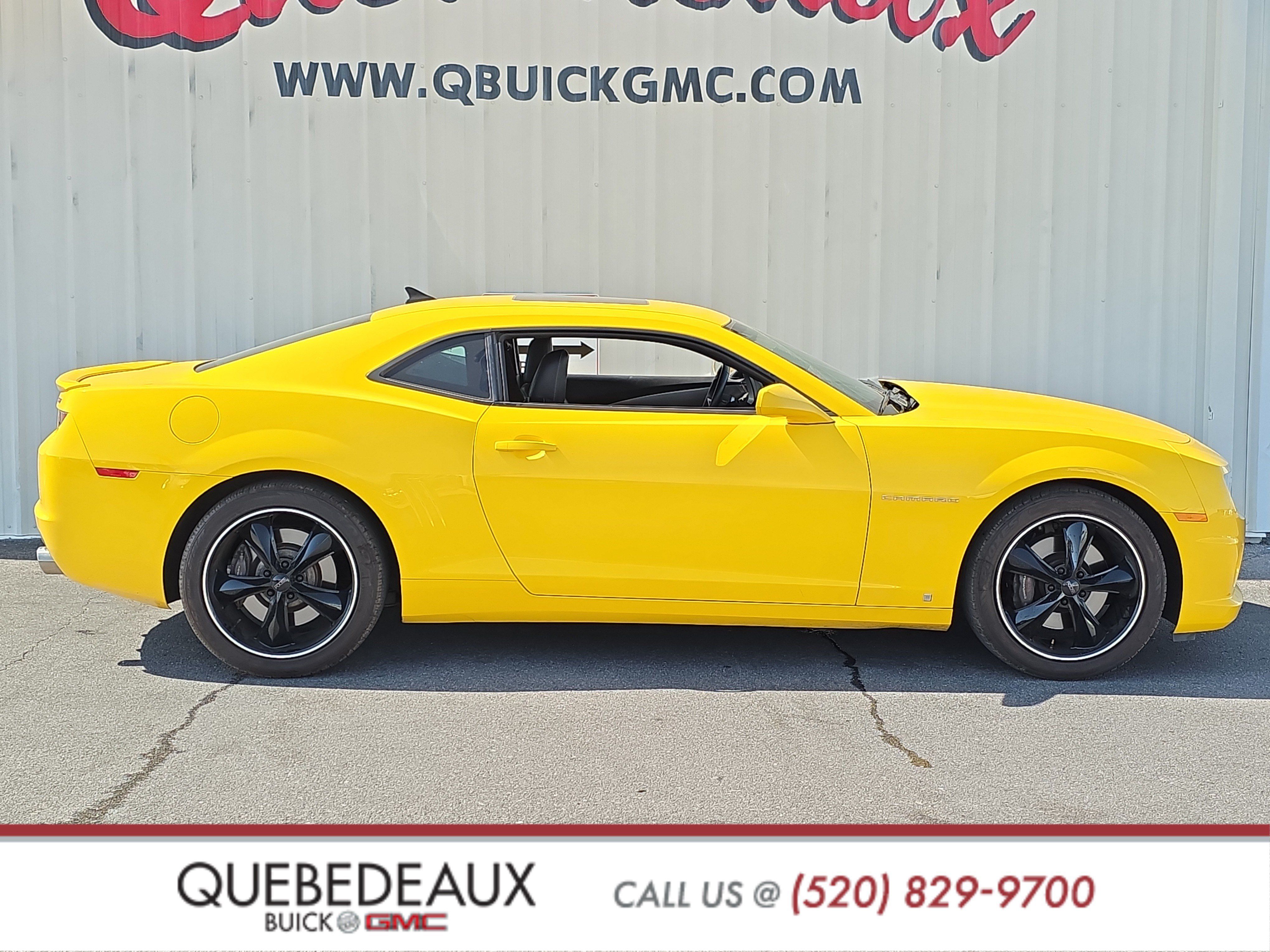 Used 2010 Chevrolet Camaro SS w/ RS Package RWD image 8