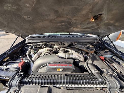 Used 2003 Ford F250 Lariat image 33