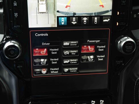 Used 2019 RAM 1500 Limited w/ Advanced Safety Group RWD image 32