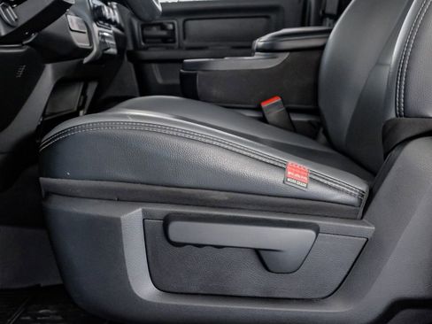 Used 2022 RAM 3500 Tradesman w/ Chrome Appearance Group image 29