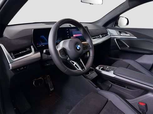 New 2026 BMW X2 xDrive28i w/ M Sport Package image 10