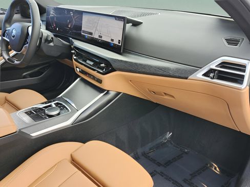 Certified 2025 BMW 330i Sedan w/ M Sport Package image 16