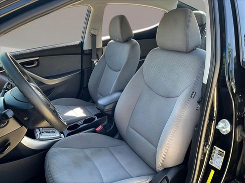 Used 2013 Hyundai Elantra Sedan FWD image 19