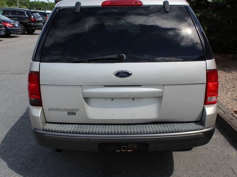 Used 2004 Ford Explorer Sport XLT AWD/4WD image 7