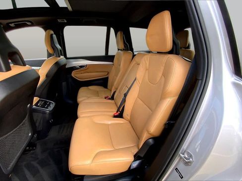 Used 2017 Volvo XC90 T6 Momentum w/ Vision Package AWD/4WD image 20