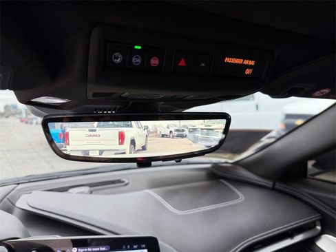 Used 2024 Chevrolet Corvette Stingray Coupe w/ 1LT image 25