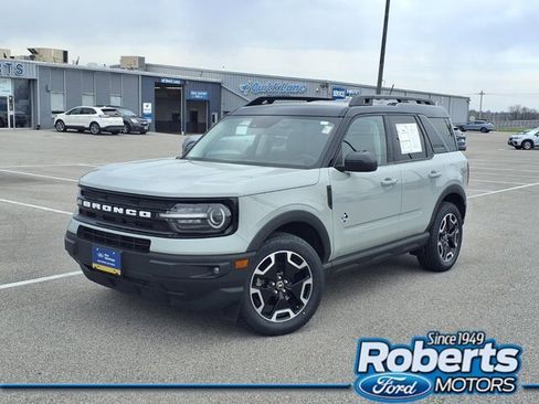 Certified 2022 Ford Bronco Sport Outer Banks w/ Tech Package image 1