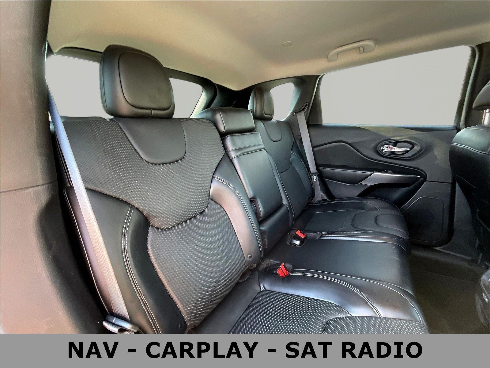 Used 2019 Jeep Cherokee Limited AWD/4WD image 25