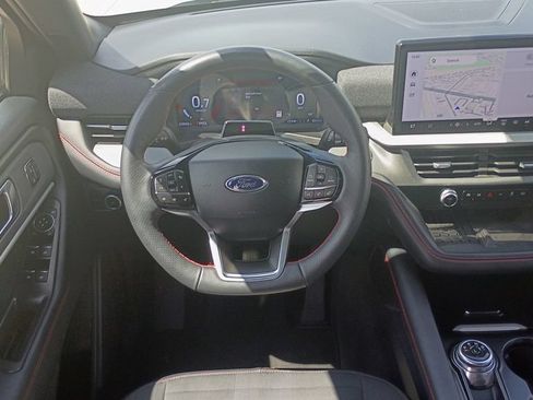 Used 2025 Ford Explorer ST-Line w/ Premium Package RWD image 32