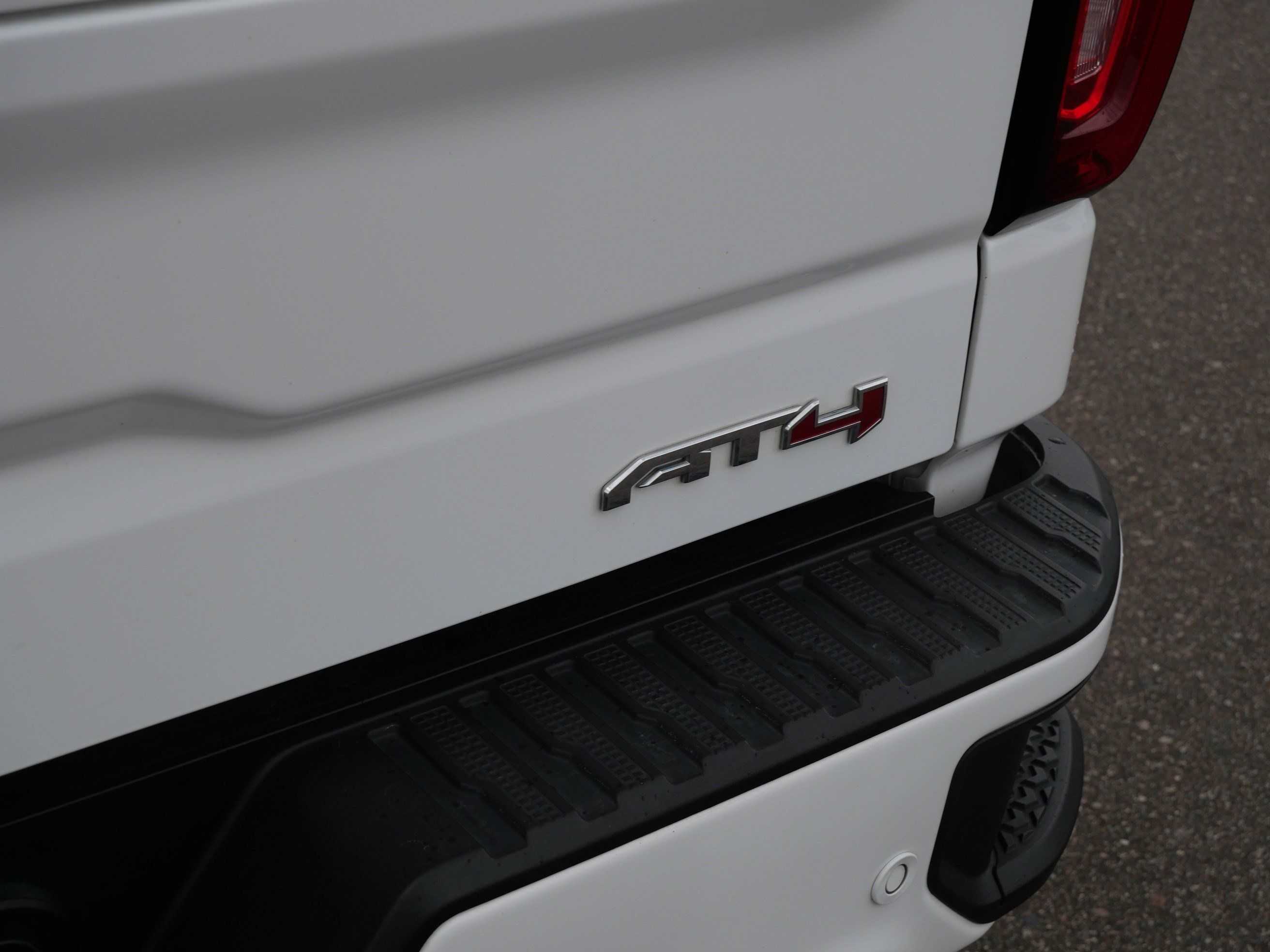 Certified 2021 GMC Sierra 1500 AT4 w/ AT4 Premium Package AWD/4WD image 19