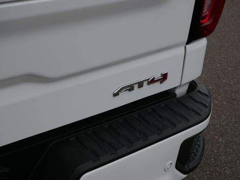 Certified 2021 GMC Sierra 1500 AT4 w/ AT4 Premium Package AWD/4WD image 19