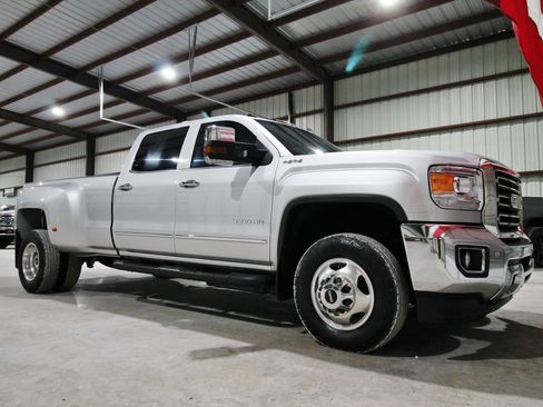 Used 2015 GMC Sierra 3500 SLT w/ Duramax Plus Package AWD/4WD image 16