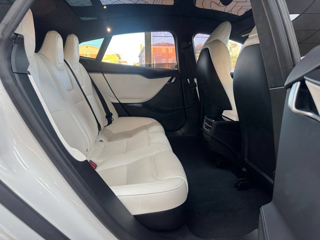 Used 2020 Tesla Model S Performance AWD/4WD image 16