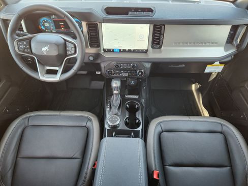 New 2025 Ford Bronco Outer Banks image 20