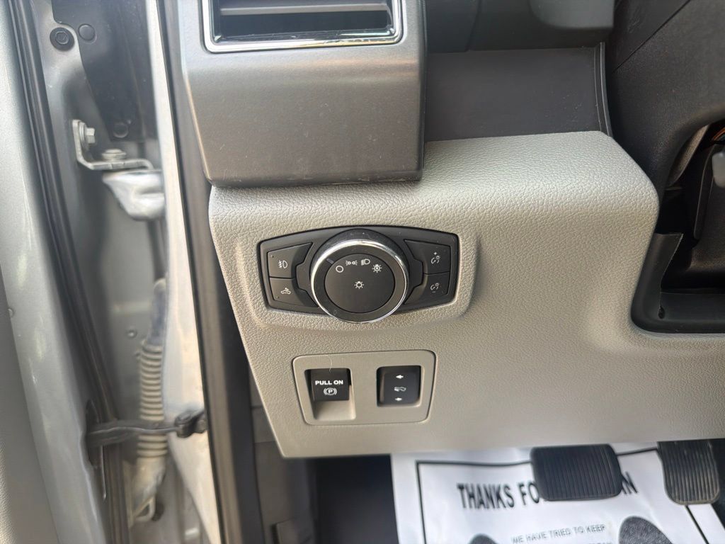 Used 2020 Ford F150 XLT w/ Equipment Group 302A Luxury AWD/4WD image 26