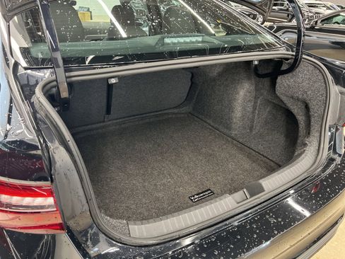 Used 2024 Volkswagen Jetta Sport image 23