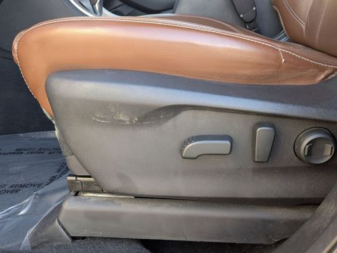 Used 2020 Subaru Ascent Touring image 30